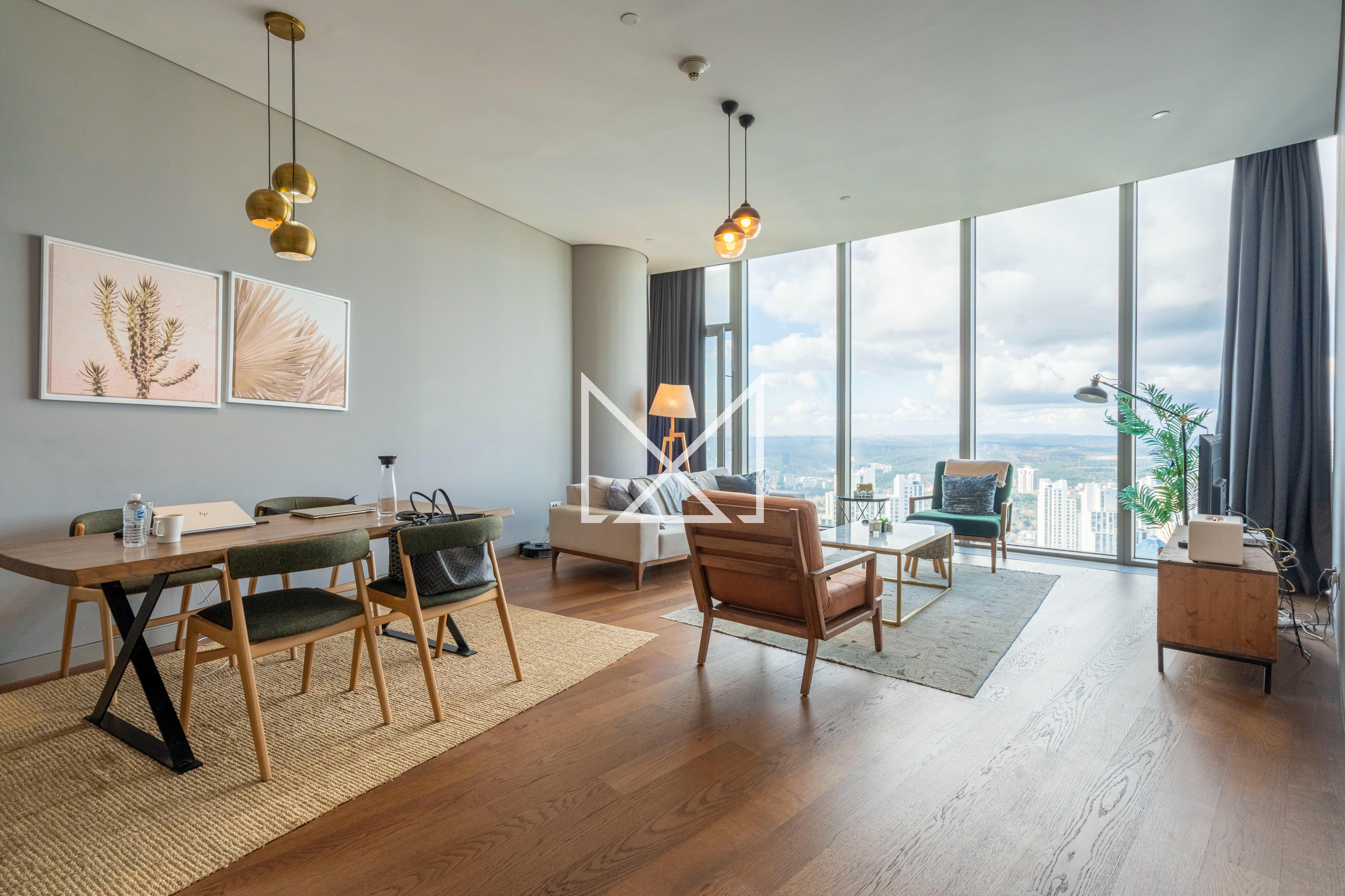 Maslak Spine Tower’da Orman Manzaralı Yüksek Kat Satılık Rezidans