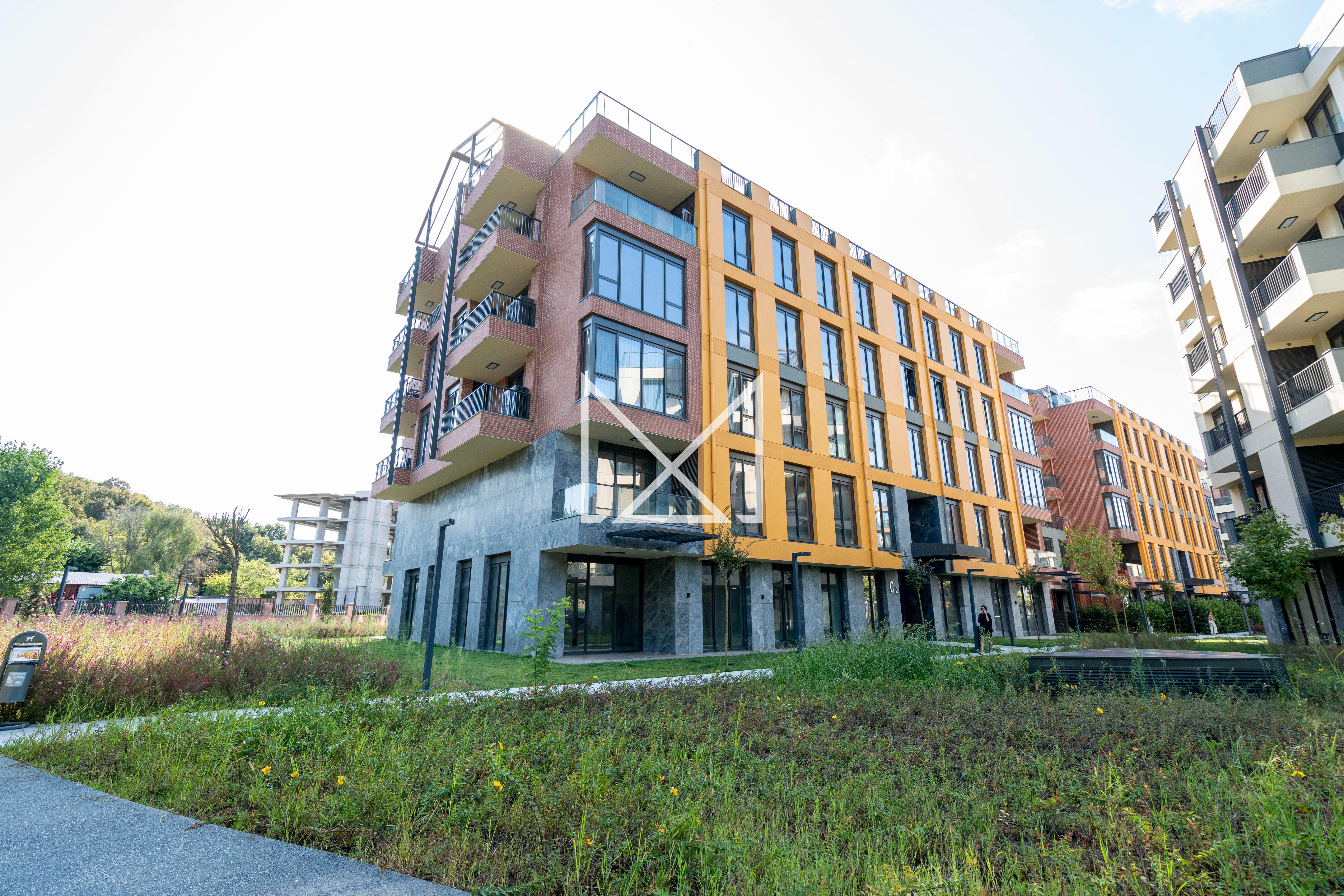 Seba Göktürk Evleri’nde Satılık Balkonlu Ara Kat Daire